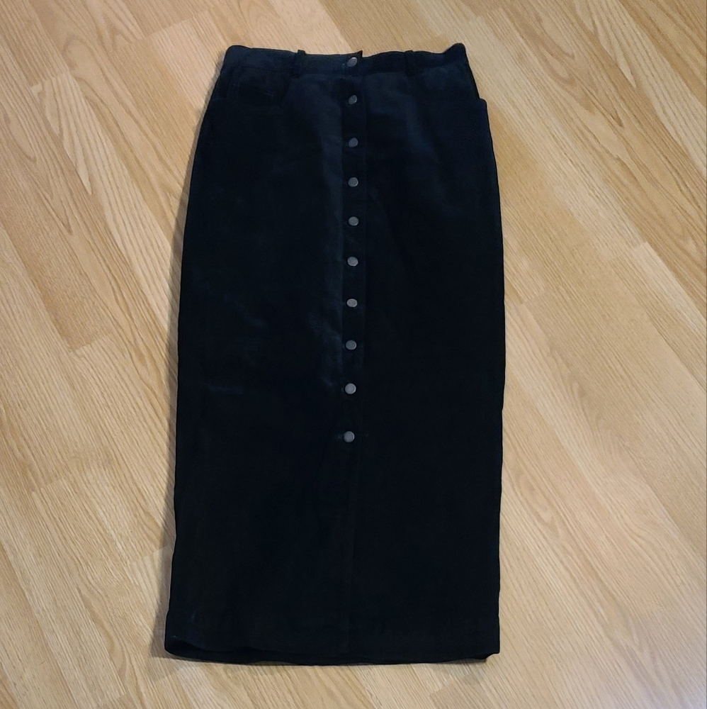 Leather Suede black skirt button front - Picture 3 of 10